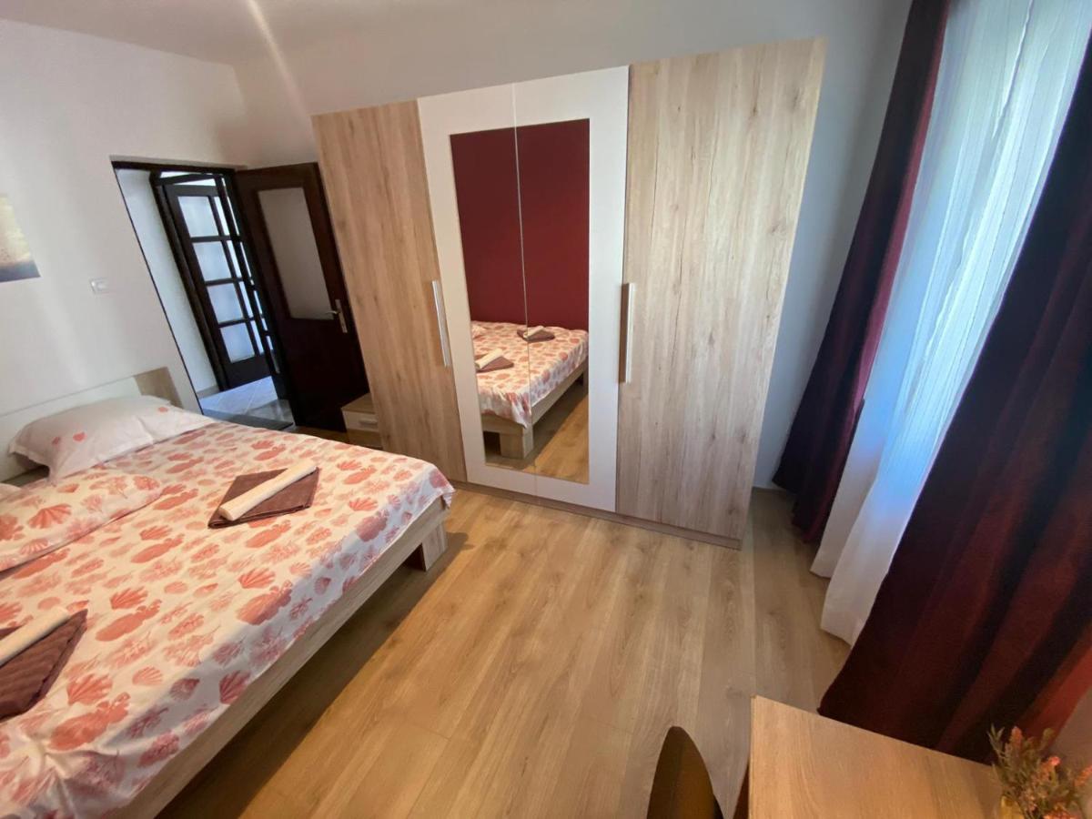 Apartment Dora Zadar Exterior foto