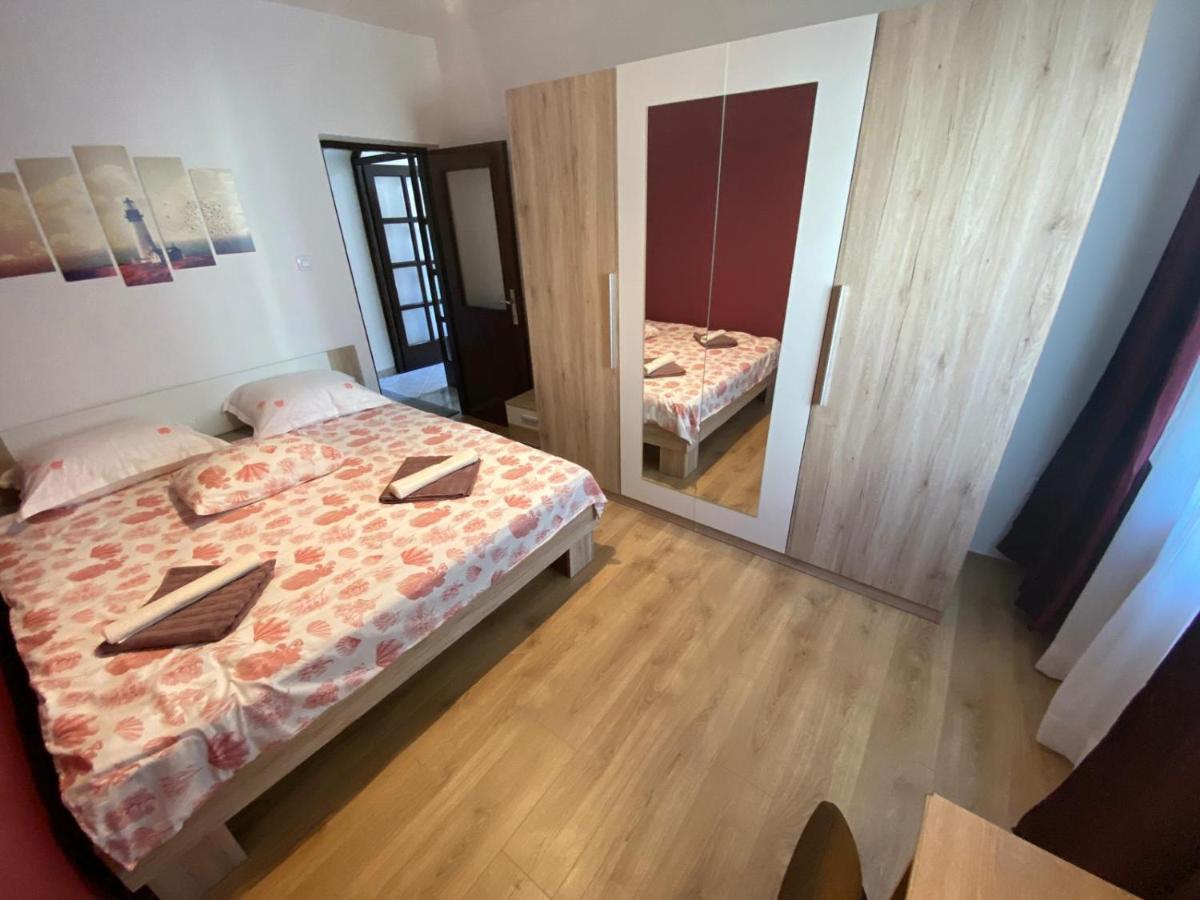 Apartment Dora Zadar Exterior foto